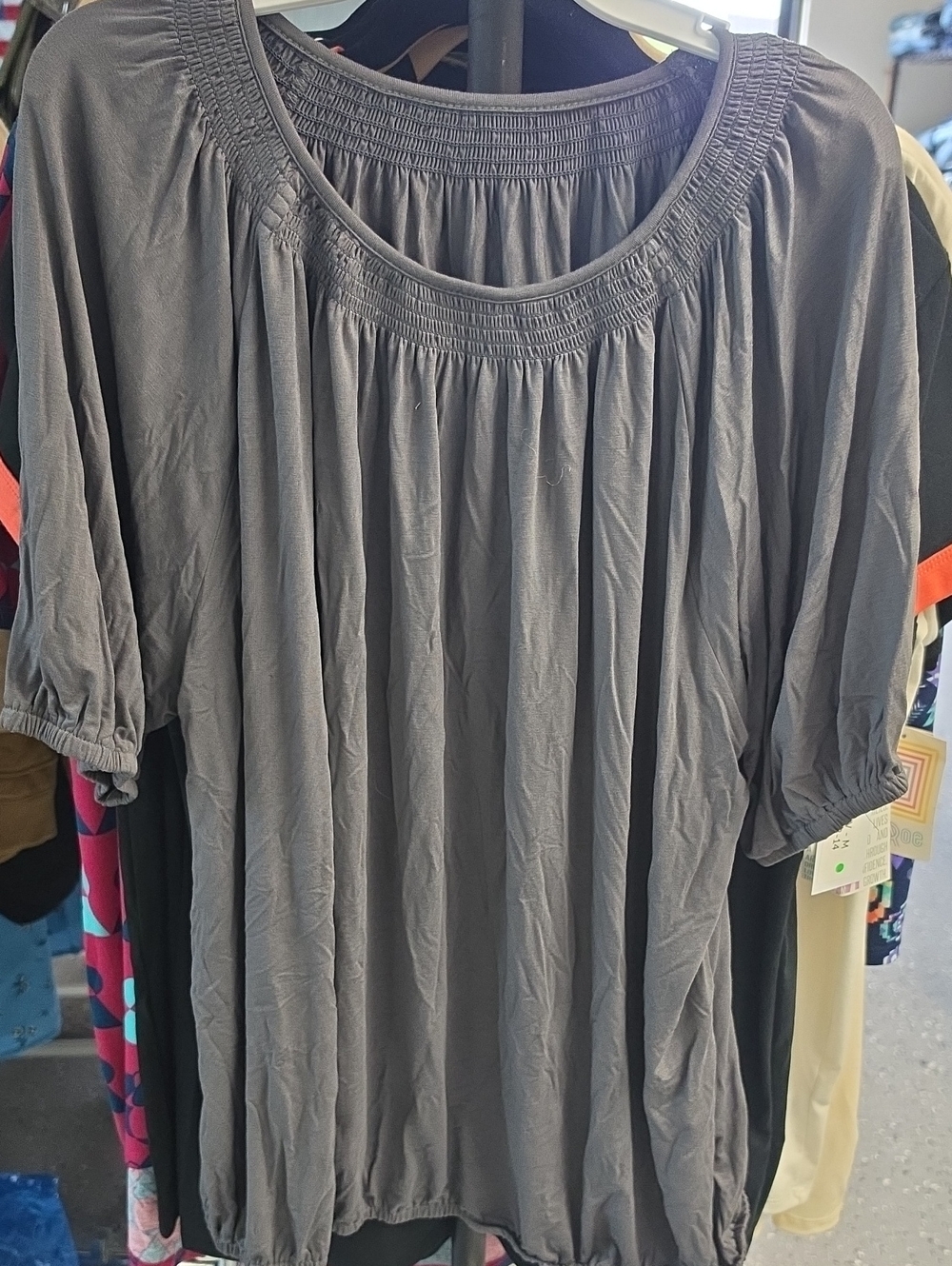 Women’s Gray Smocked Neck Puff Sleeve Top
